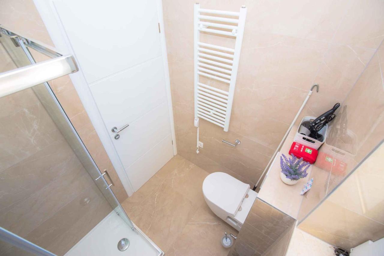 Apartments In Rogoznica 40364 מראה חיצוני תמונה