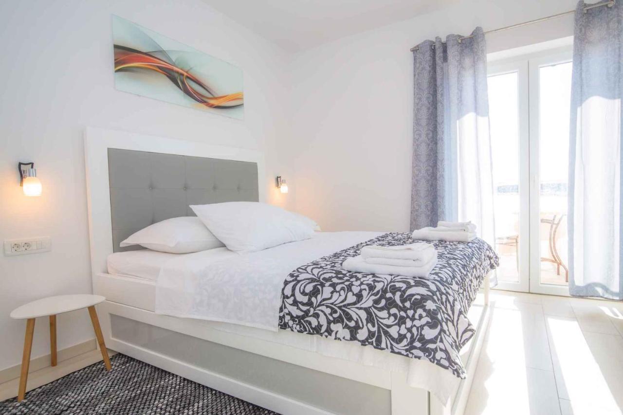 Apartments In Rogoznica 40364 מראה חיצוני תמונה