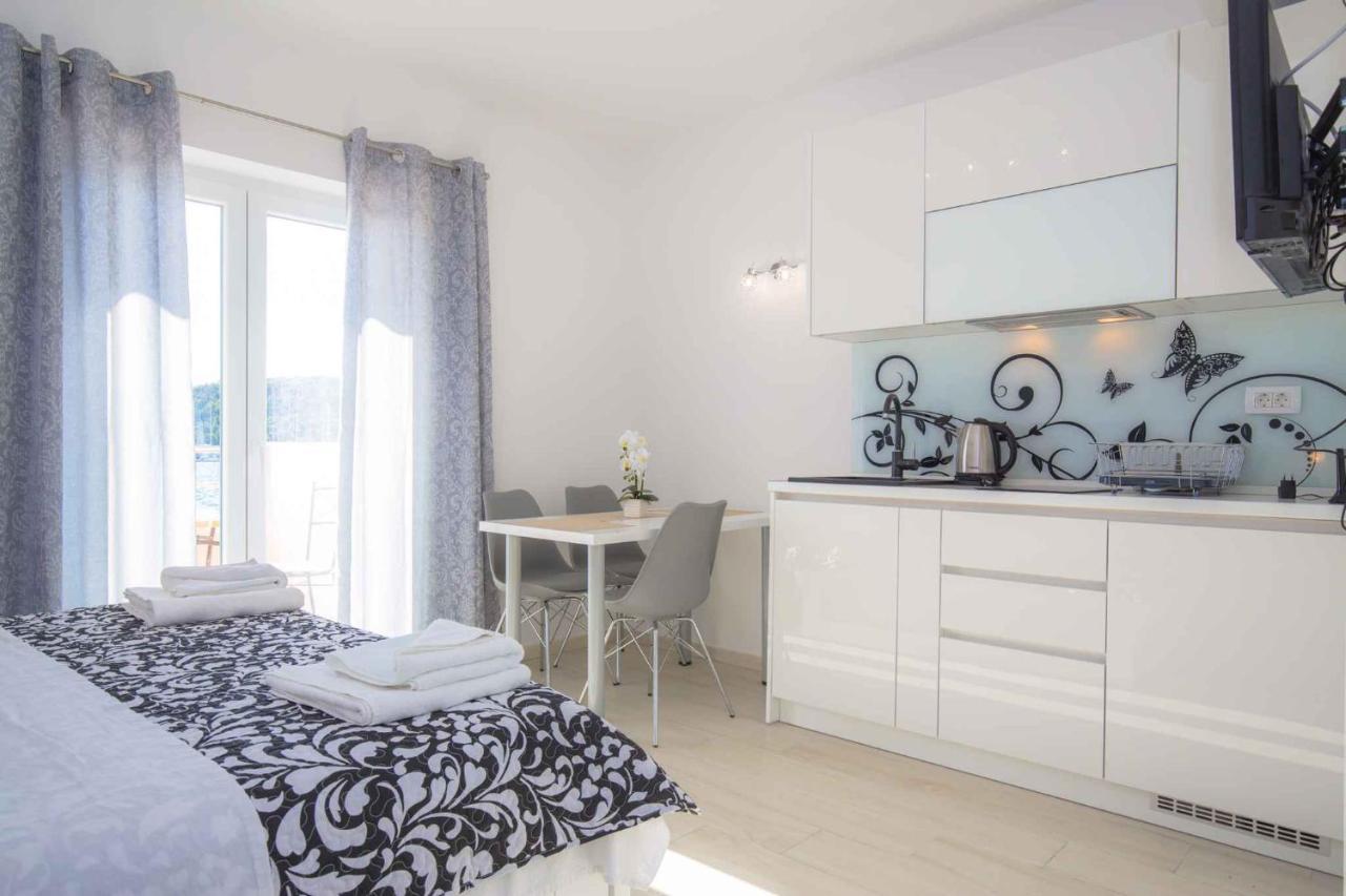 Apartments In Rogoznica 40364 מראה חיצוני תמונה