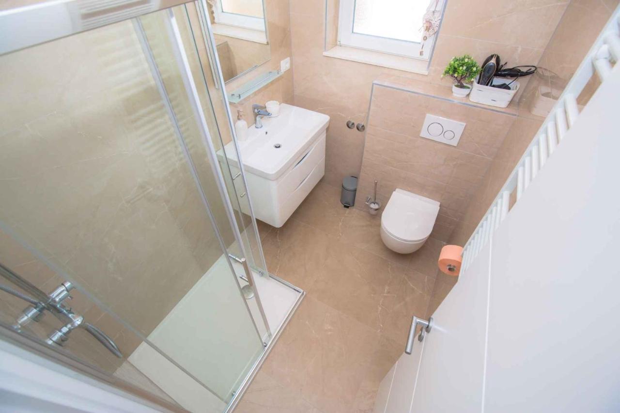 Apartments In Rogoznica 40364 מראה חיצוני תמונה